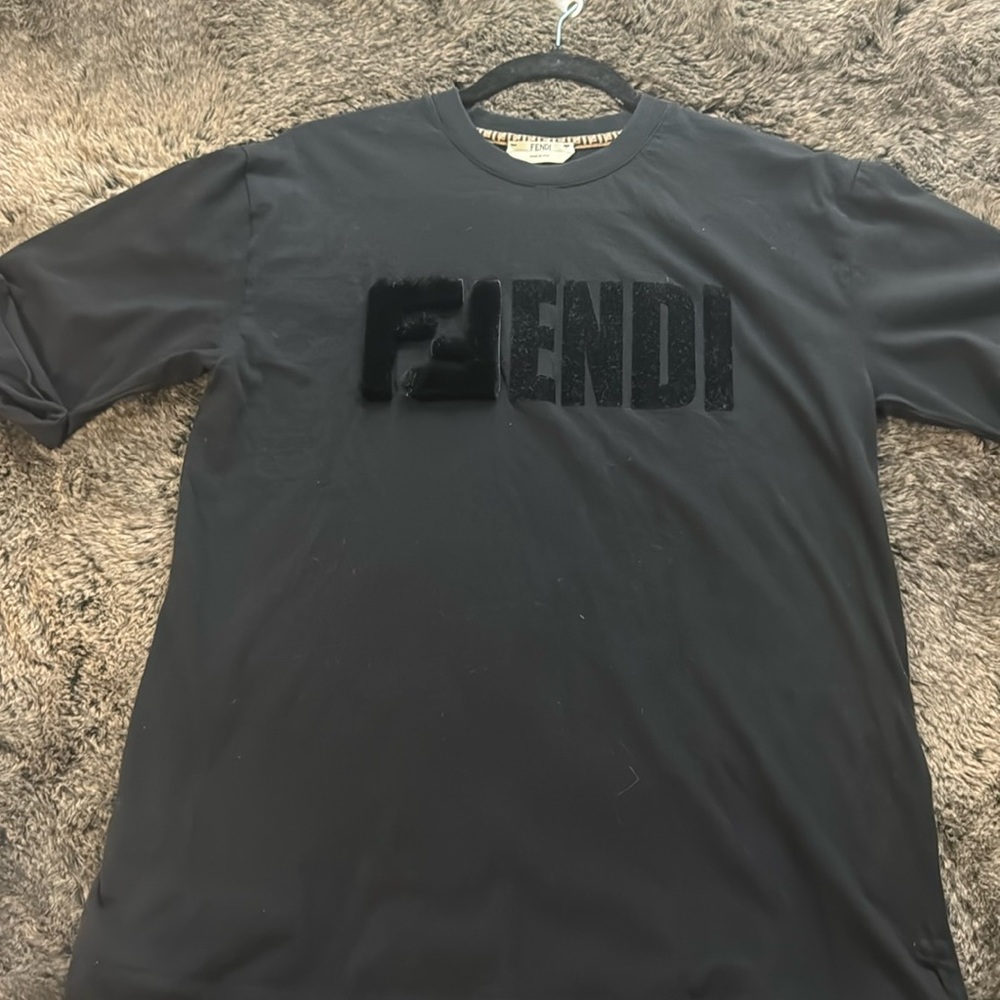 Fendi T-shirt size large